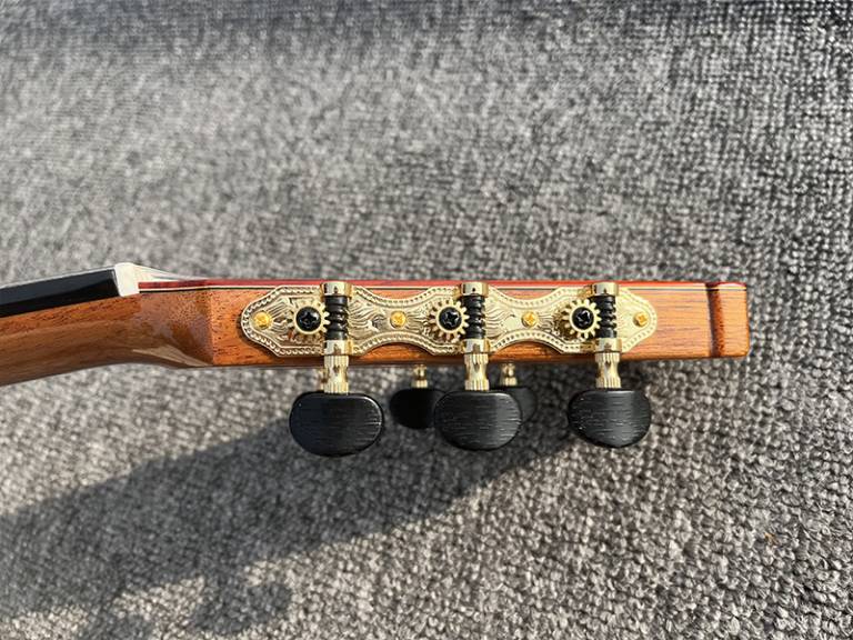 All Solid Padauk Body Classical Guitar Aiersi Guitar Bass Ukulele