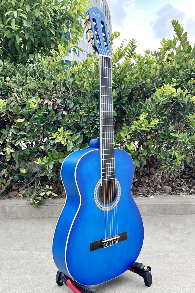aiersi classical guitar
