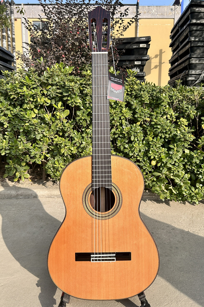 cedar all solid classical guitar (2)