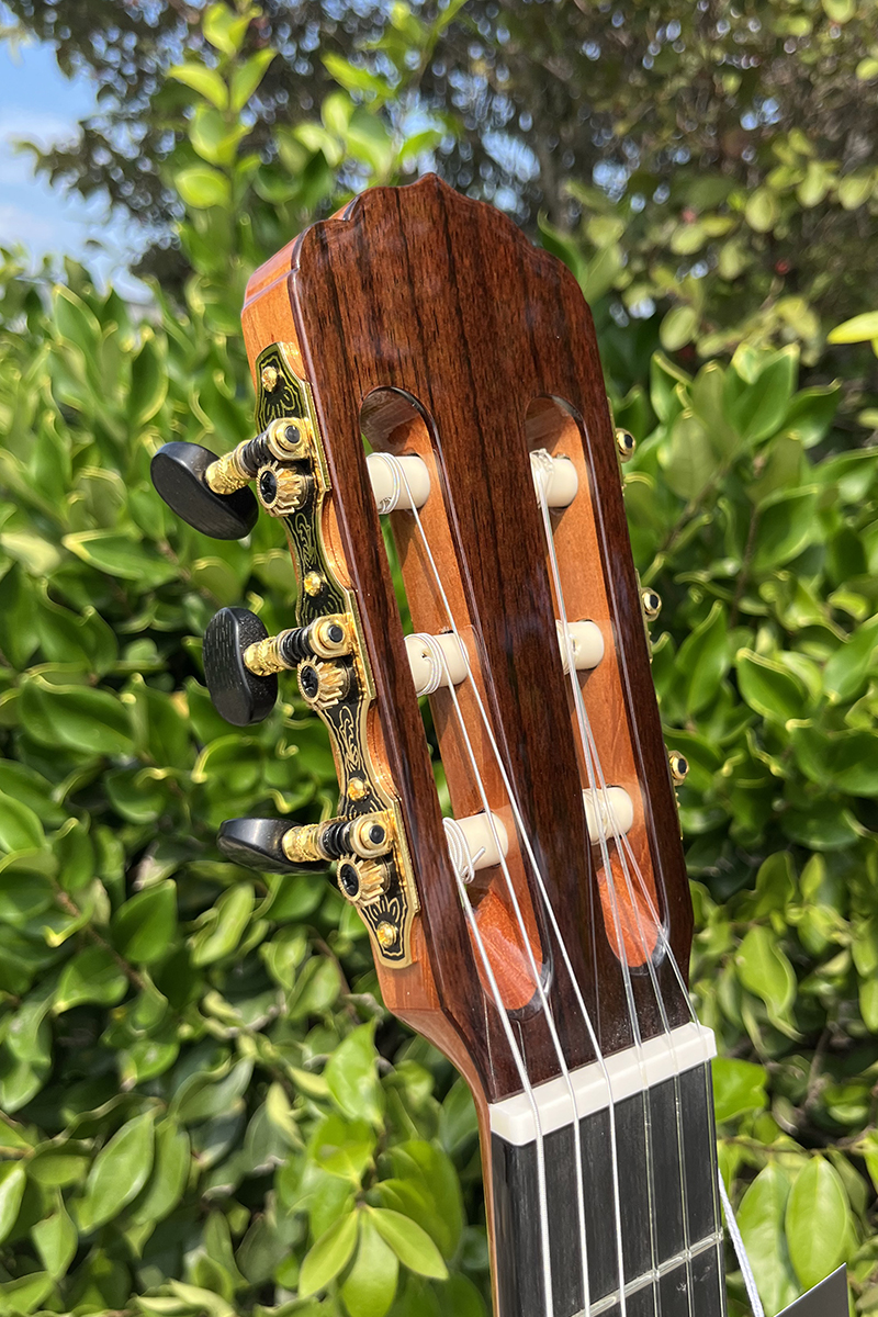 vintage flamenco guitar aiersi (5)