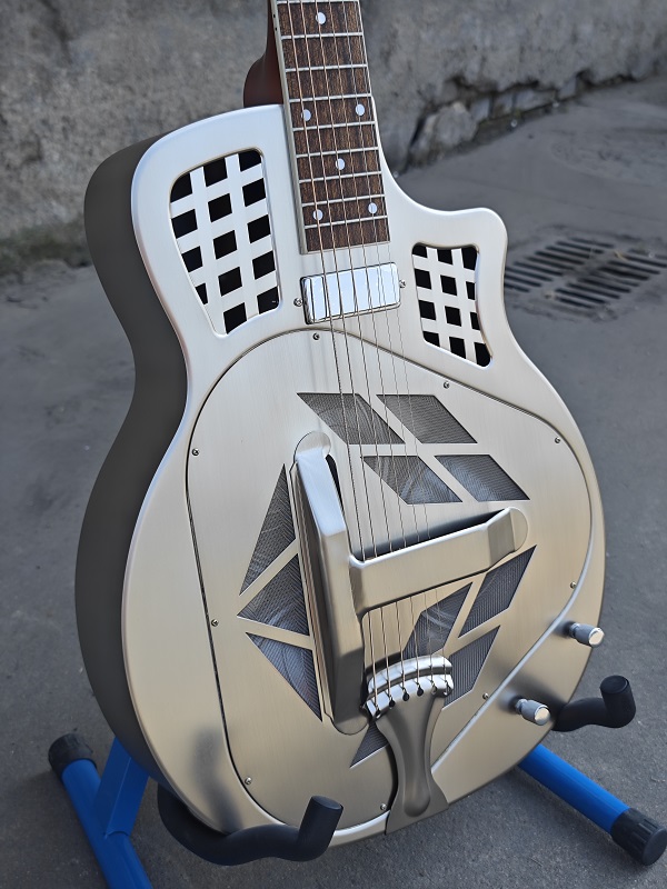 Cutaway Matt Chrome Electric Tricone Resonator Guitar