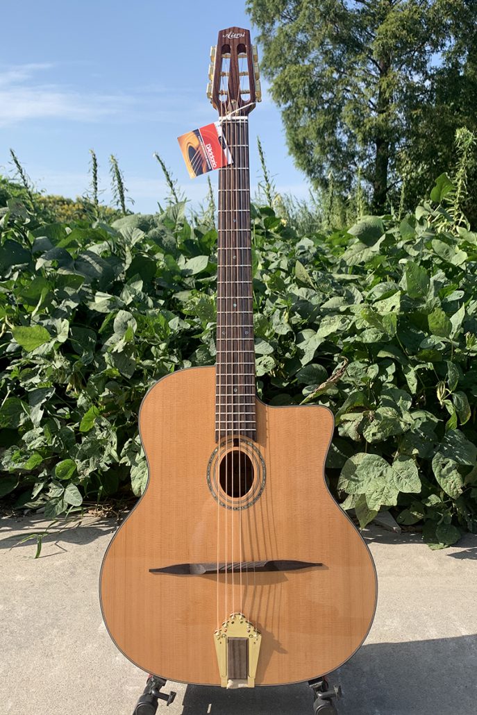 Zero-Fret Oval Hole Solid Cedar Gypsy Jazz Guitar