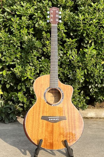 [Video] Armrest Design Jumbo Fingerstyle Koa Body Acoustic Guitar